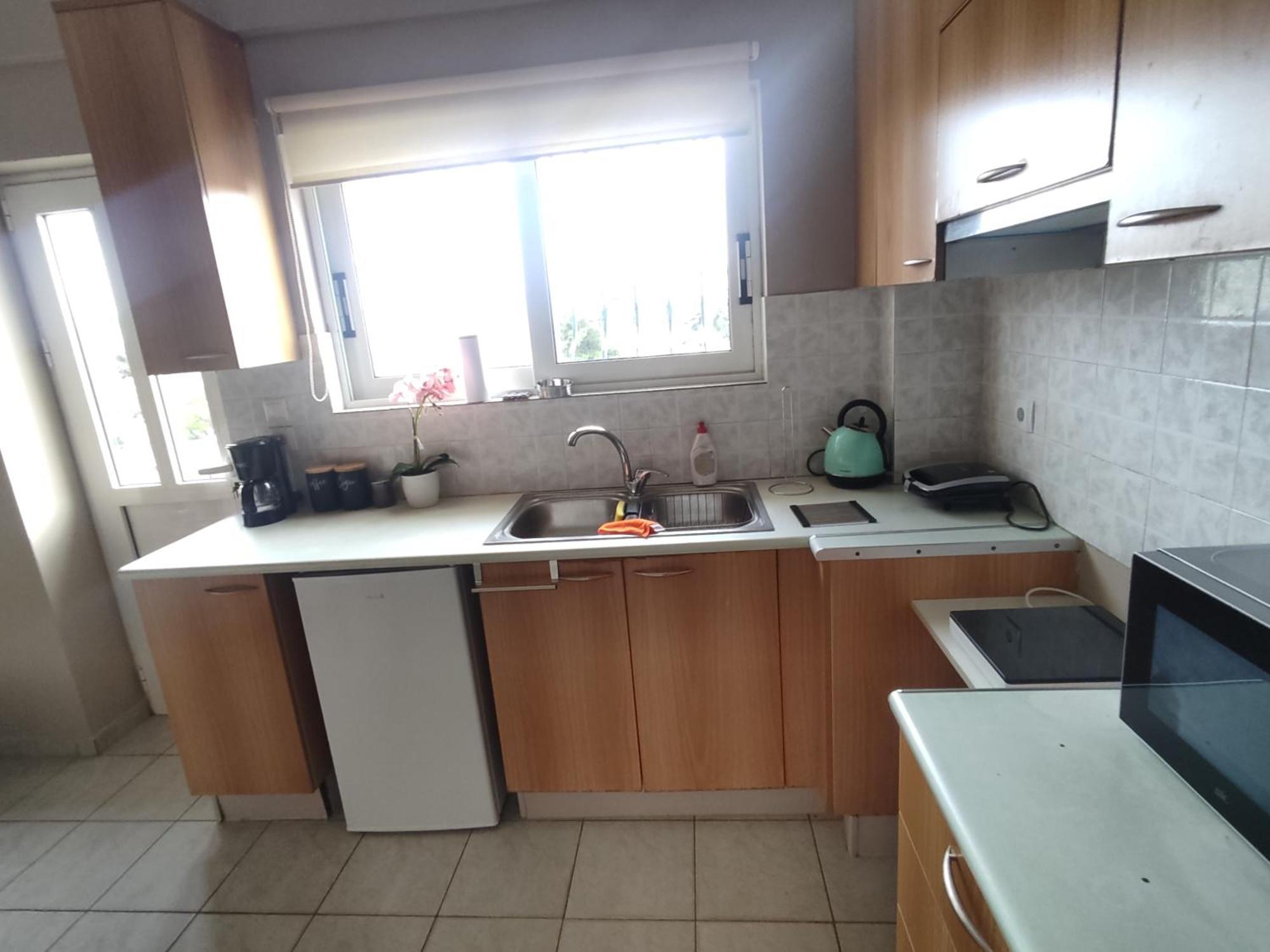 Aktis Apartment Near Airport Artemida  Exteriör bild